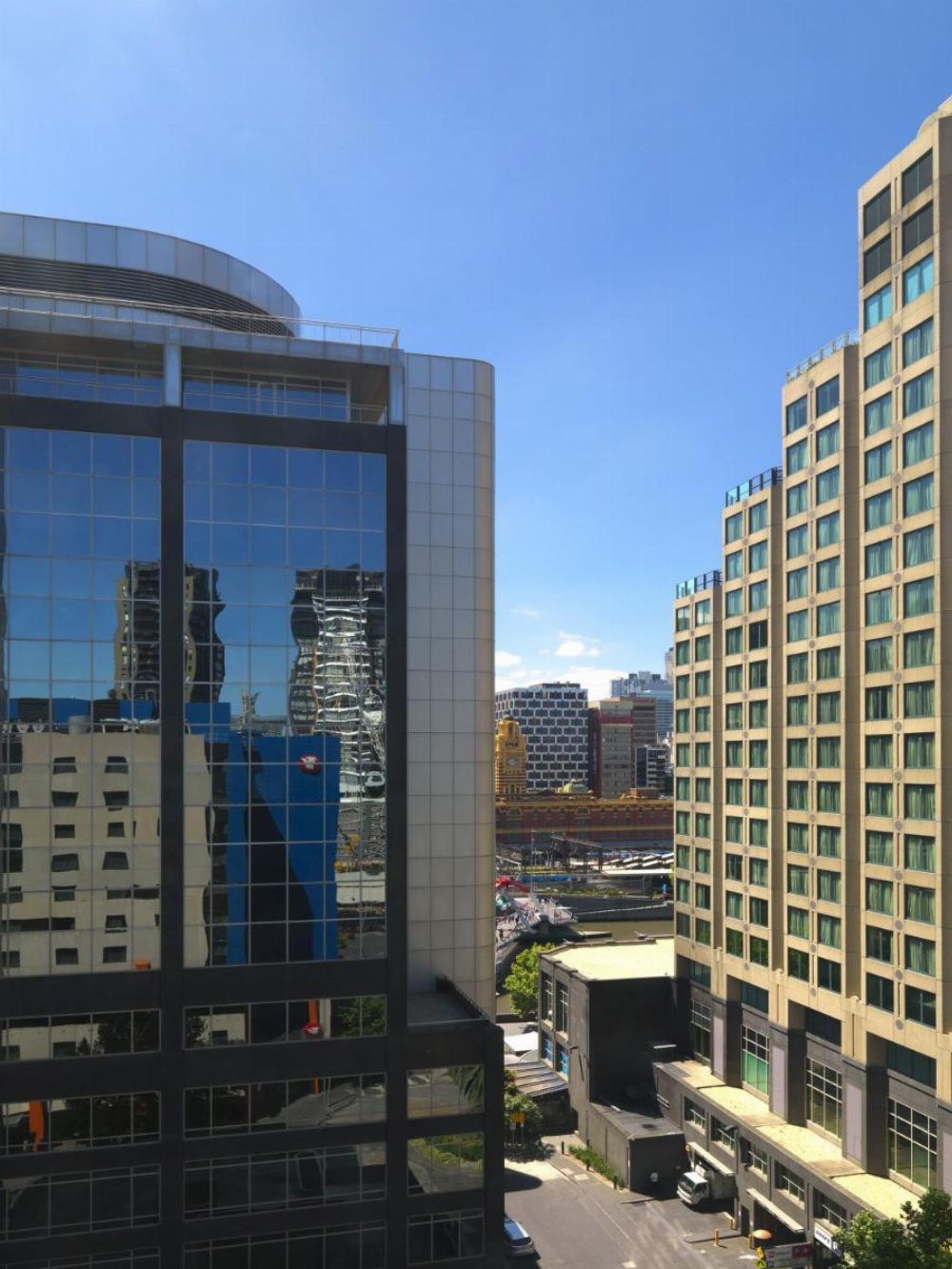 Mercure Melbourne Southbank Image 7